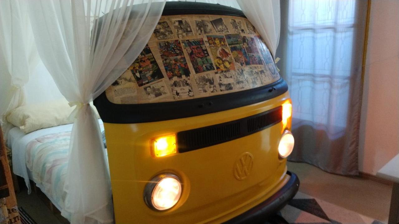 Space 4 U - Hotel Boutique Tematico - Aeroporto São José dos Pinhais Eksteriør bilde